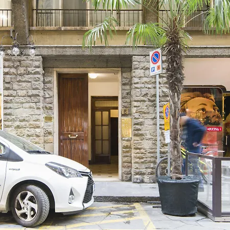 Guesthost - Ponte Vecchio Apartmán Florencie