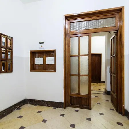 Ponte Vecchio Apartment